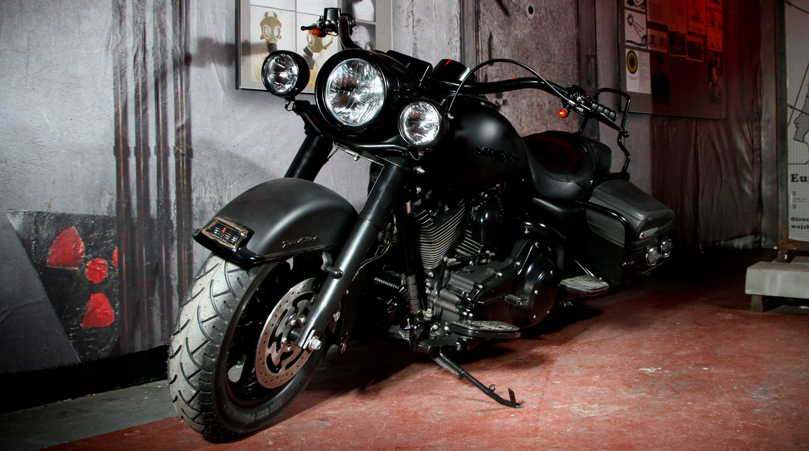 Harley-Davidson Road King - Black Custom