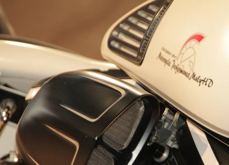 Harley-Davidson Softail Custom Sparan